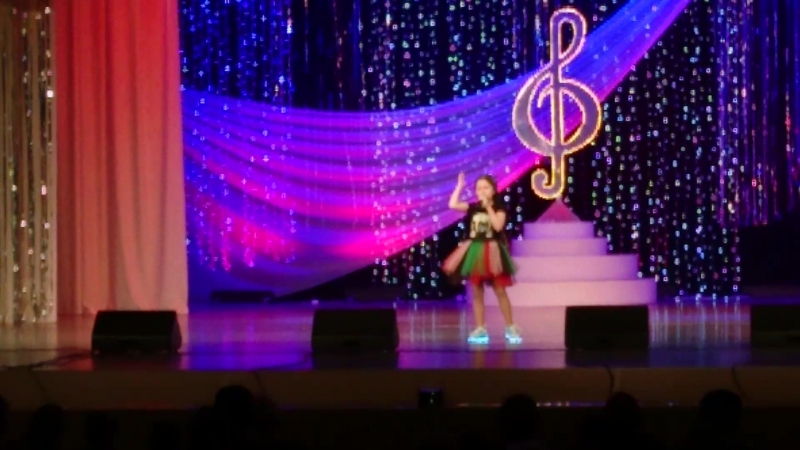 АНЮТА ЖГЁТ. сейчас Аня Бебякина из Сосногорска согреет тебя