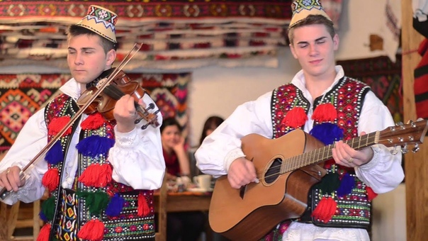 Ionut Bora Pop si Nituca Iusco Danci Am o mandruta