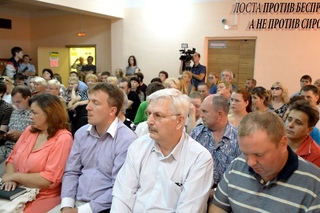 Лоста против беспредела, а не против сирот.