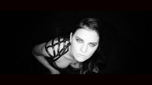 Juliet Simms End Of The World ( Official Music