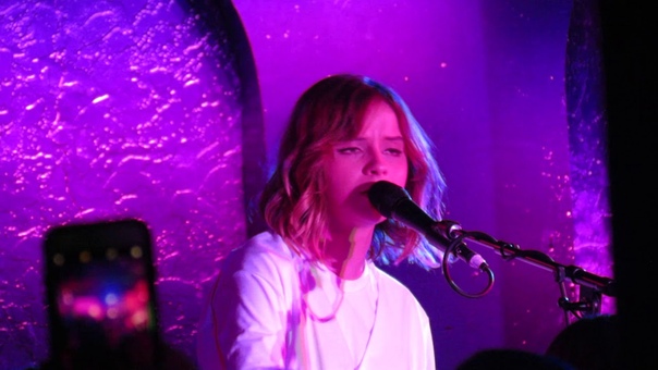 Gabrielle Aplin Salvation Live Sonia, Feb 24,