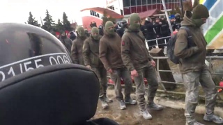 Задержание титушек-коммунальщиков на рынке Барабашово