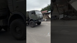 💪Українські воїни їдуть за перемогою на трофейній техніці! Де її власники всі здогадалися 🙃