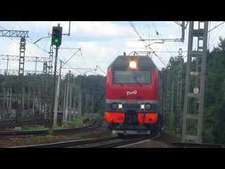 Электровоз ЭП2К-431 с пассажирским поездом №375 Воркута - Москва