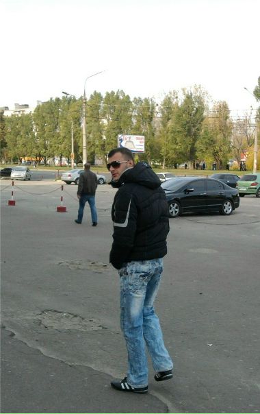 №73, Паша Попівняк, Лазещина №73, Паша Попівняк, Лазещина