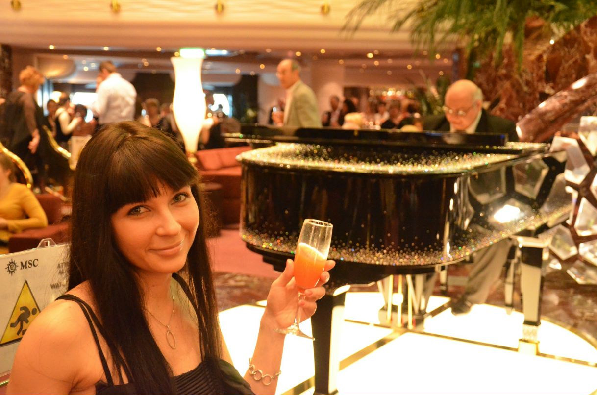 Натали Можарова | Чернигов