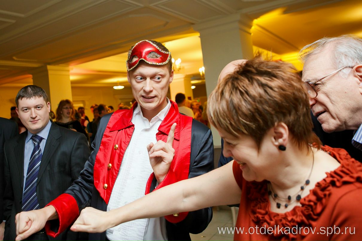 Михаил Синютин Фокусник и Ведущий на праздник, | Санкт-Петербург