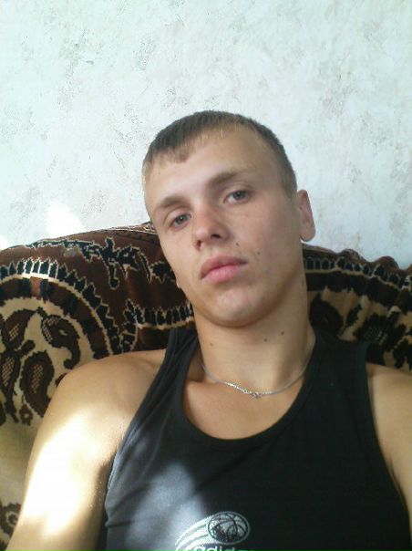 №9, Артем Пасевич, Любешов №9, Артем Пасевич, Любешов