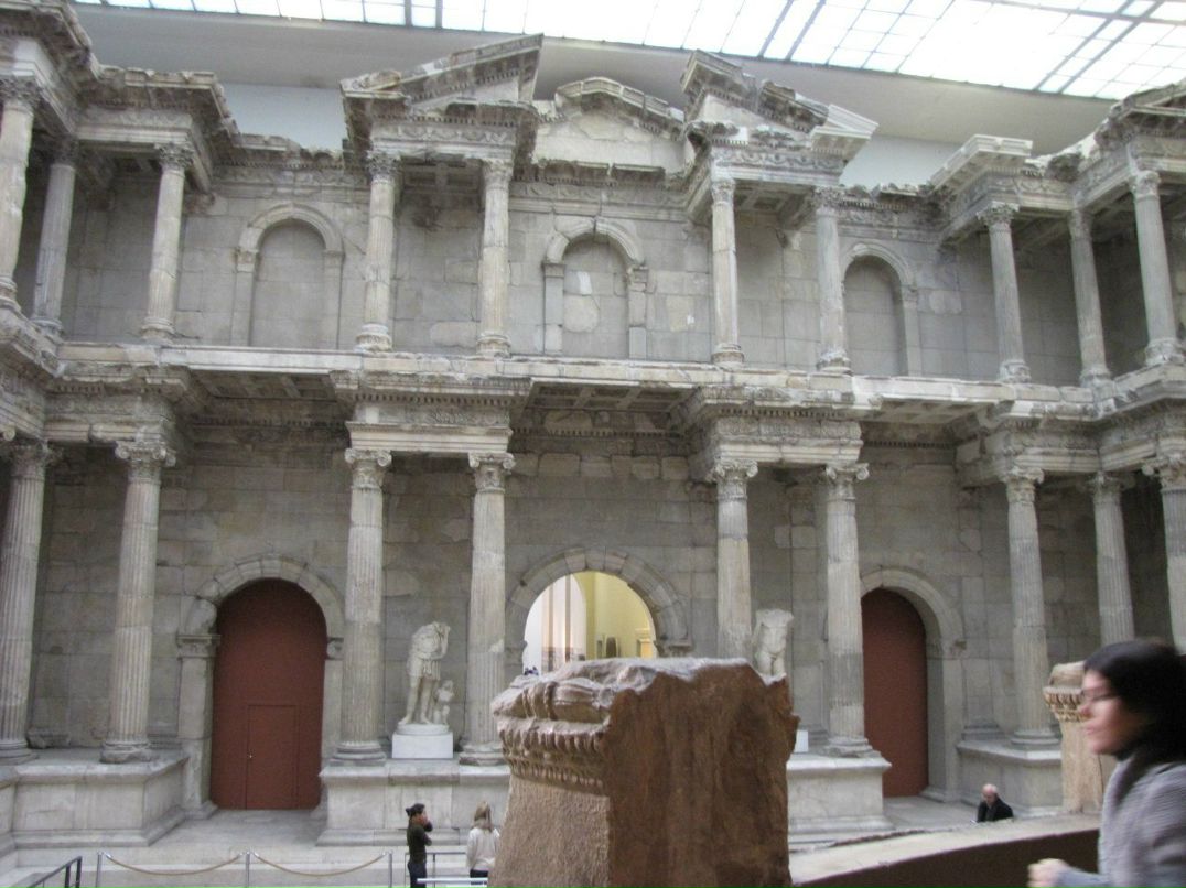 Лёля Поворознік | Amsterdam