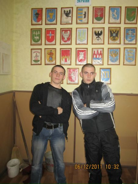 №19, Юра Вольтер, Хуст №19, Юра Вольтер, Хуст
