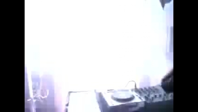 Dj