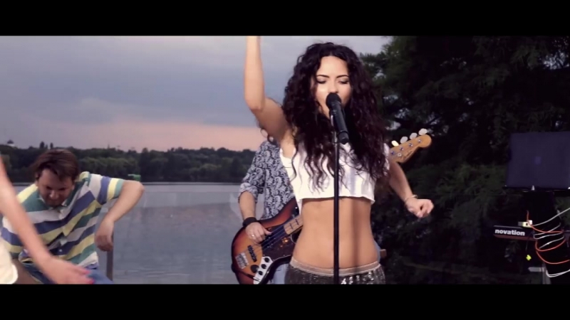 Alexandra Stan , Inna We Wanna ( Summer