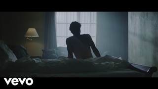 Frans - One Floor Down