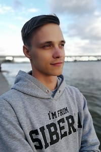 Максим Суворов