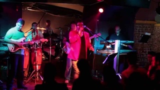 Arpy & Zip Band - UB 40 - Red red wine - Cover