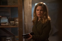 триллеры рейтинг 10. джон гудман кловерфилд. триллер детектив 2021. страшный психологический триллер. кловерфилд 10 бункер.