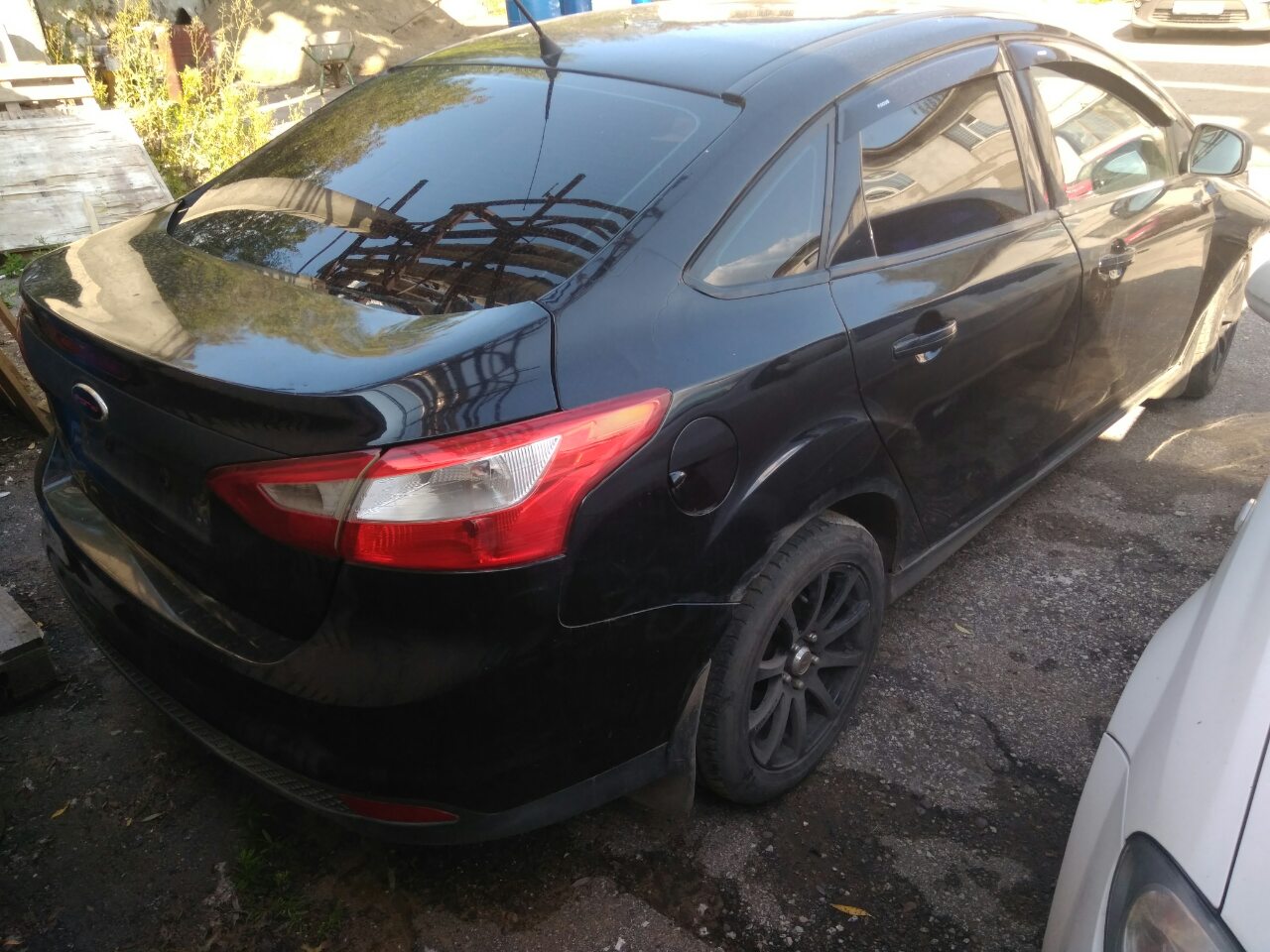 разбираю фокус 3. разбор форд фокус 2. форд фокус 3 черный хэтчбек битый. форд фокус 3 11-15 года. разбираю фокус 3.