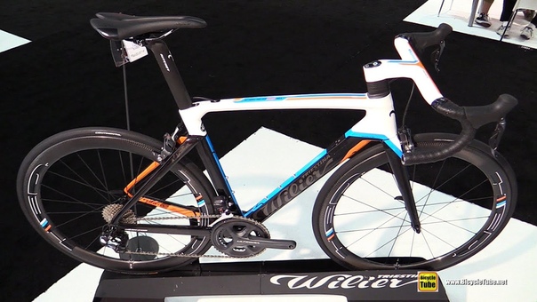 2017 Wilier Triestina Cento 10 Air Road Bike Walkaround 2016 Interbike Las