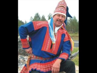 Lasse hoikka ja Souvarit - Olen Poika Pohjoisen