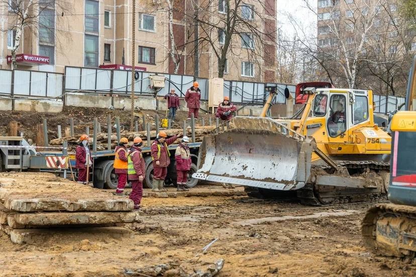 РАБОТЫ НА ЗАКРЫТОМ УЧАСТКЕ ЗАМОСКВОРЕЦКОЙ ЛИНИИ МЕТРО Это картинка