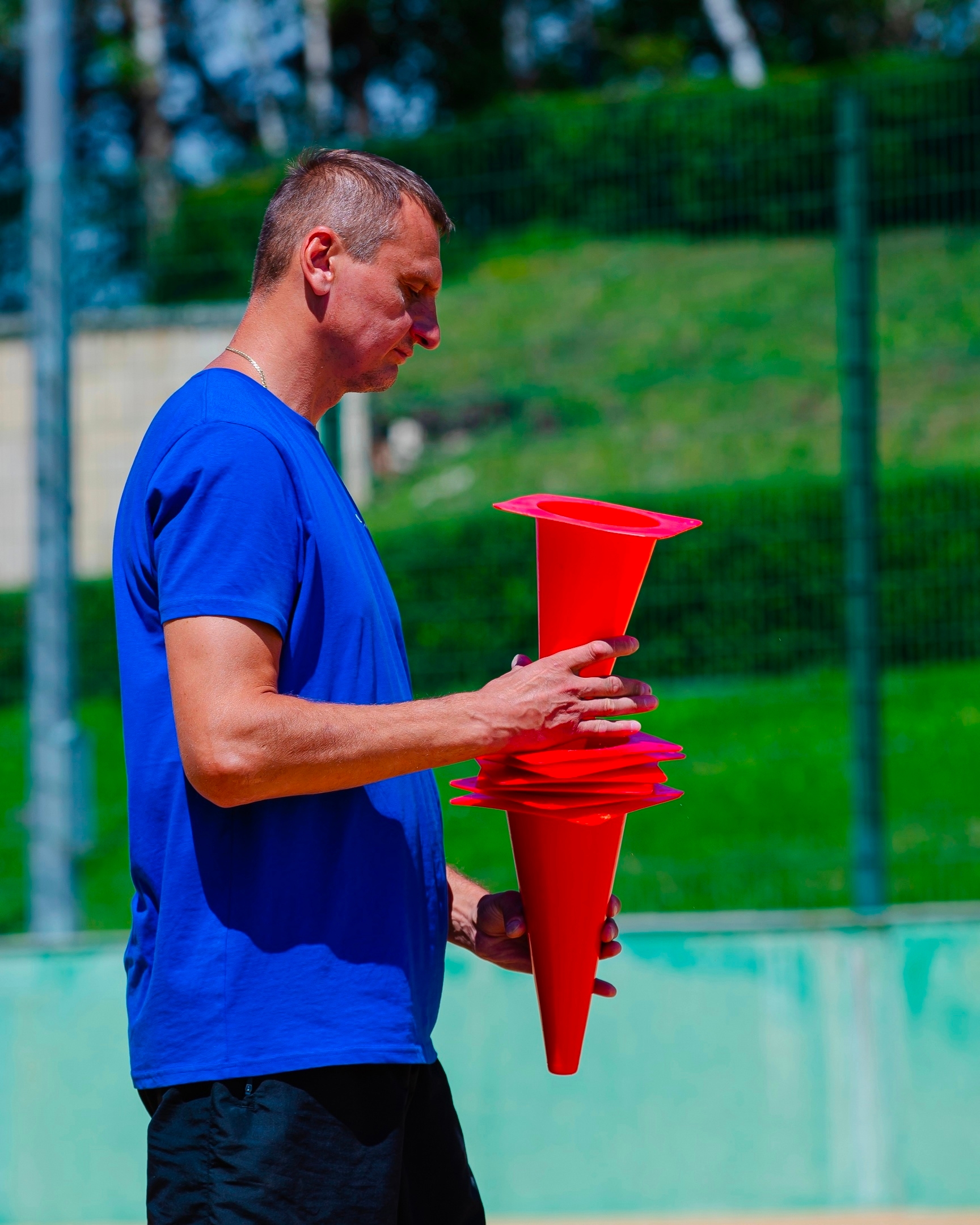 Николай Зенько: "Когда позвали работать с женщинами, жена сразу сказала: они выносливее мужчин", изображение №2