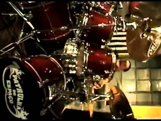 Patrulha do Espaço - Homem Carbono - Clip 2003 - Stereo