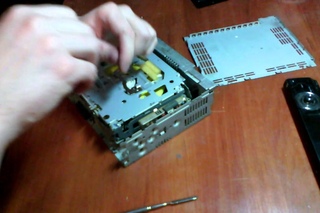 разбираем pioneer deh 4000ub