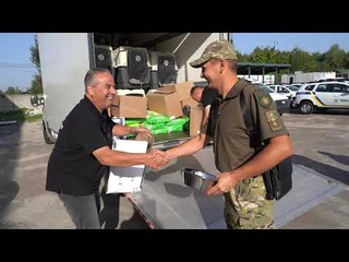 Ще 20 службових собак передано кінологічним центрам Національної поліції з-за кордону